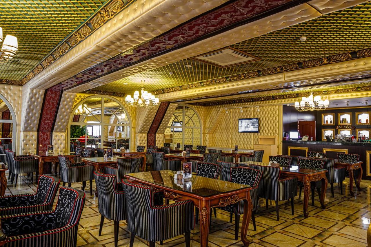 Grand Opera Hotel Alma-Ata Buitenkant foto
